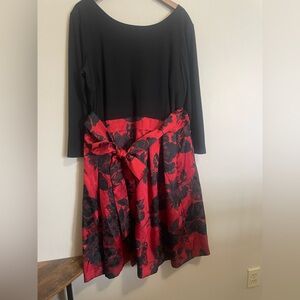 Elle Black and Red Long Sleeve Dress